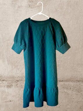 🆕️Forest Green Quilted Dress NWOT